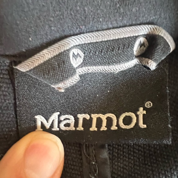 Marmot hiking Jacket - Picture 9 of 9
